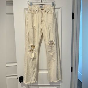 BDG jeans high wasted “cowboy style”. Size 24 with rips and a soft creamy color